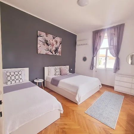 Appartement Martini - Bacvice