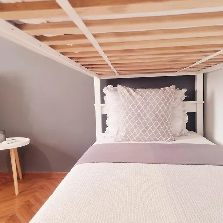 Martini - Bacvice Apartament Split